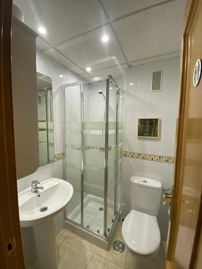 Lunaroom Center & Quiet Guesthouse 马拉加 0*,