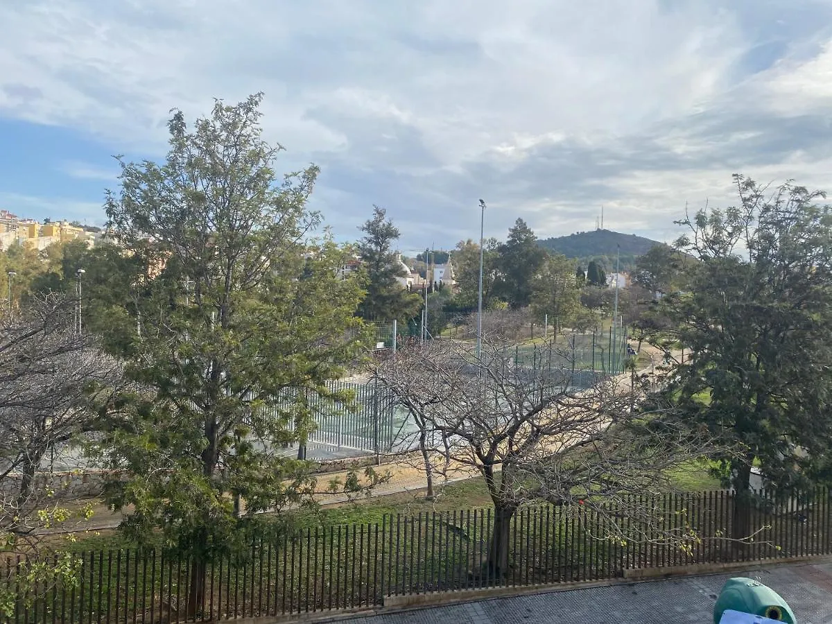 Lunaroom Center & Quiet Guesthouse 马拉加